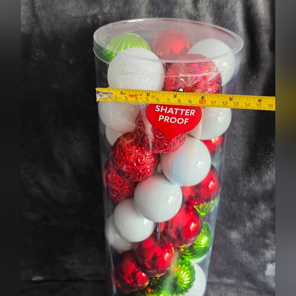 New set of 2 Elf on the Shelf@ 50-Count Shatterproof Christmas Ornaments 2.36" - Picture 5 of 7